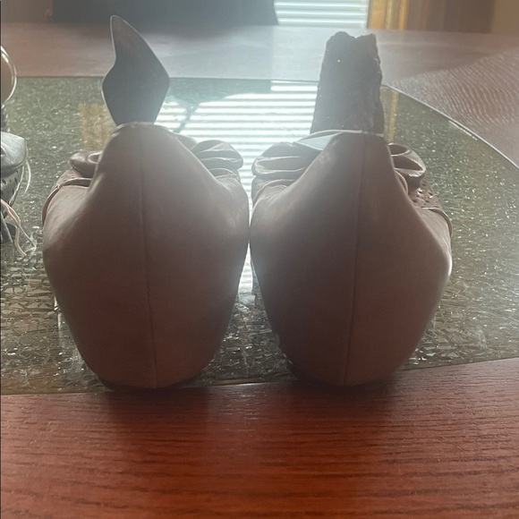 American Eagle Outfitters Green and Brown Bow Flats/two for one deal - Picture 7 of 16